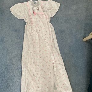 Vintage Sleeping Gown Lounge Set: Sleeve and Robe